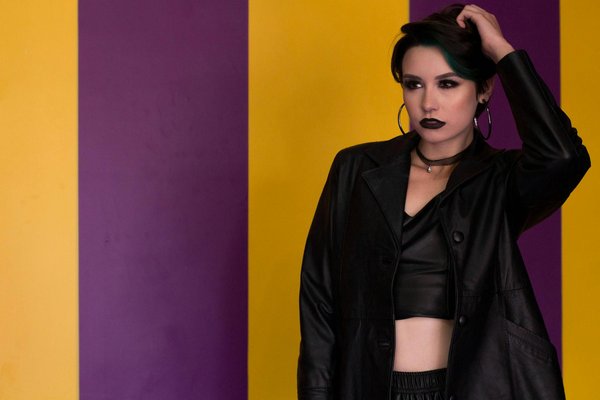 Elevate Your Style: Stylish Midi Skirt Ensembles to Showcase in Sheffield